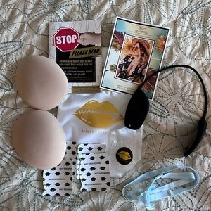 Misses Kisses Plunge Bra